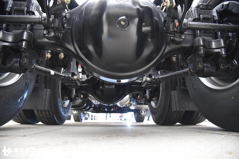 国内最有性价比卡车是谁?比肩旗舰重卡,带您认识国六版德龙X5000 - 第9张 - 提加商用车网 国内最有性价比卡车是谁?比肩旗舰重卡,带您认识国六版德龙X5000 - 第9张