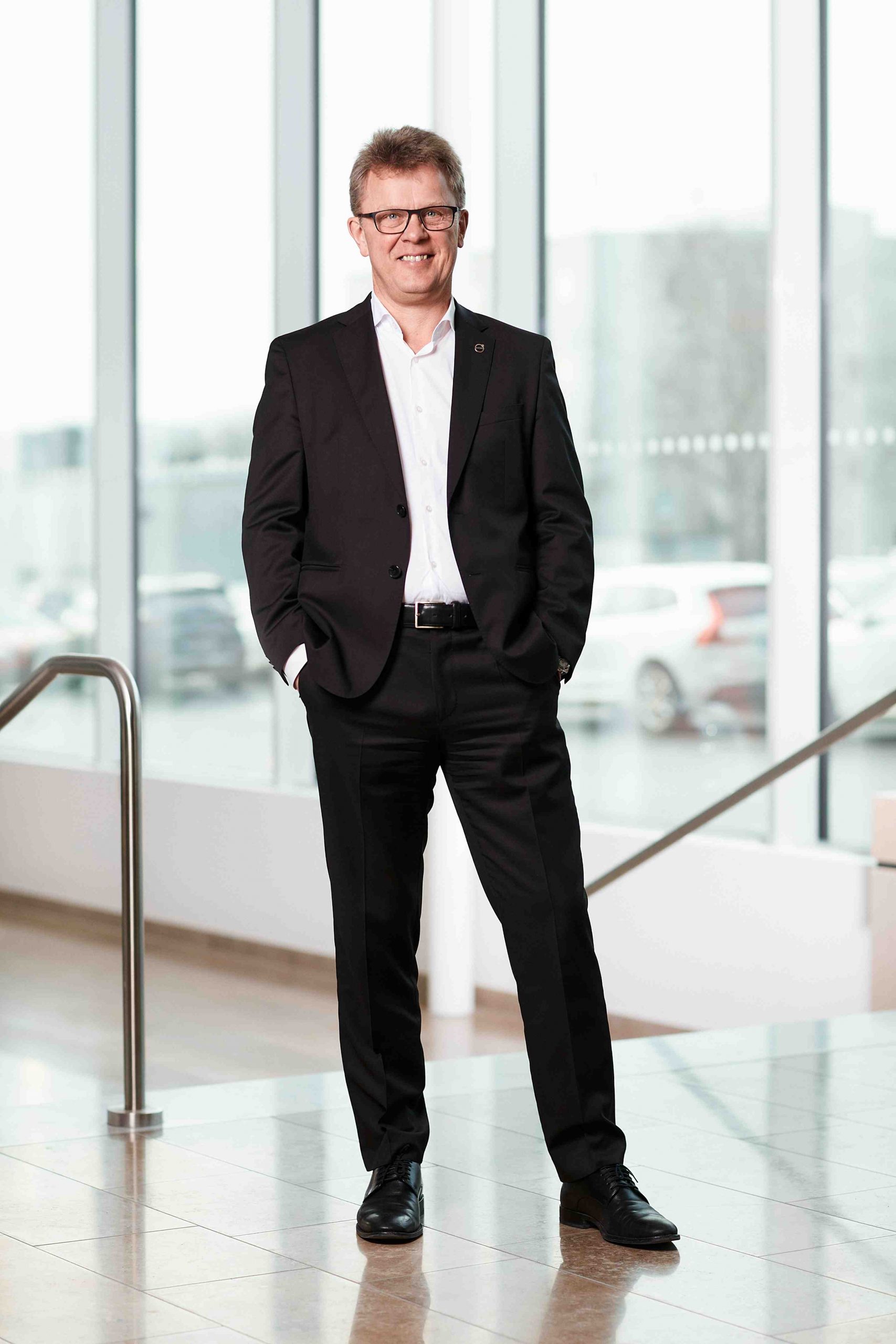 沃尔沃卡车推出全新FM系列 ,打造舒适性、安全性和生产力的新高度 - 第2张 - 提加商用车网 沃尔沃卡车推出全新FM系列 ,打造舒适性、安全性和生产力的新高度 - 第2张