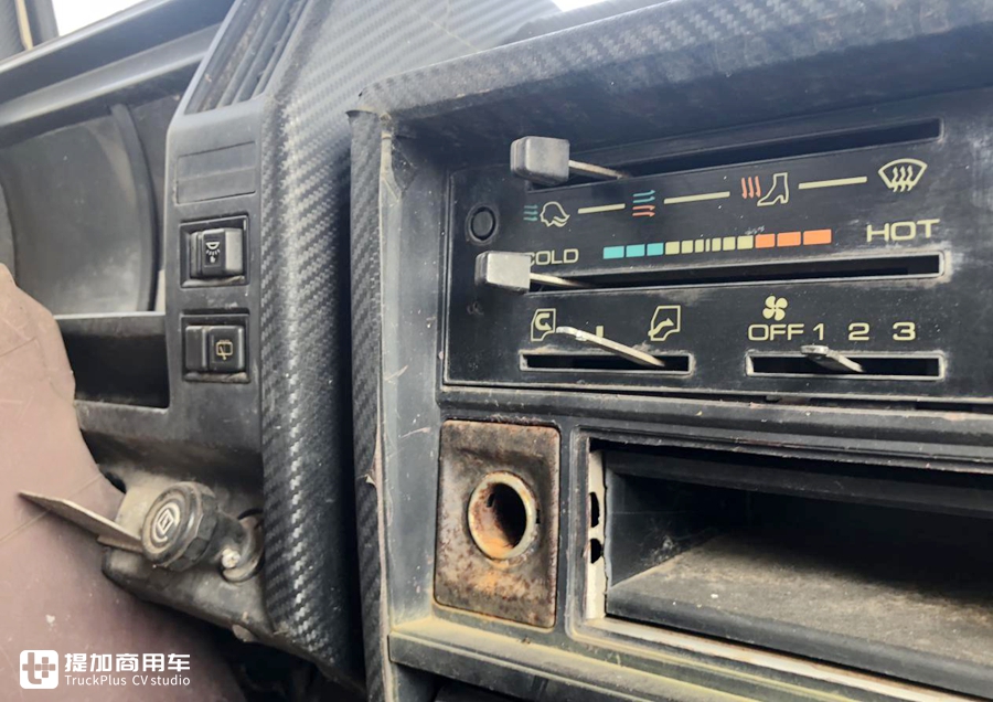 和考斯特齐名的日系中巴,当年国内也曾引进,五十铃Journey还有人记得吗? - 第22张 - 提加商用车网 和考斯特齐名的日系中巴,当年国内也曾引进,五十铃Journey还有人记得吗? - 第22张