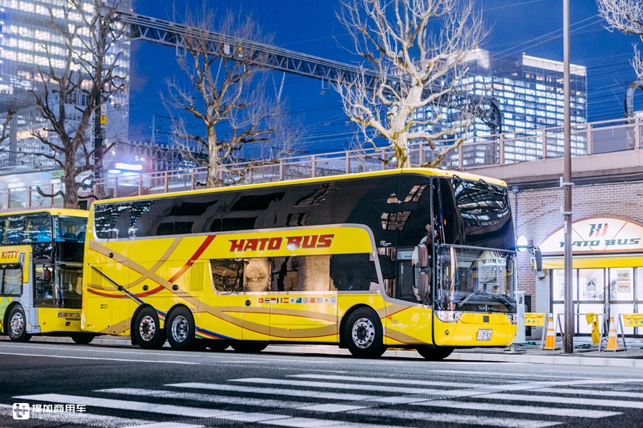 20多年车龄依旧在跑，还有隐匿的更古董的车辆，日本街头的那些欧洲双层巴士实拍 - 第5张