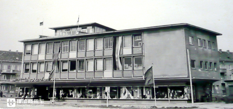 曾经的蓝土匪、歪楼子卡车，开过它的都是老司机，东德依发历史回顾 - 第7张
