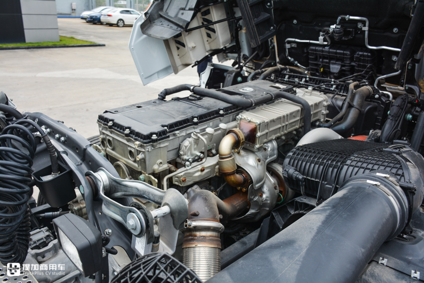 广州物流老板刚提的奔驰新款卡车,配置到底怎么样,我们带你好好看看 - 第20张 - 提加商用车网 广州物流老板刚提的奔驰新款卡车,配置到底怎么样,我们带你好好看看 - 第20张