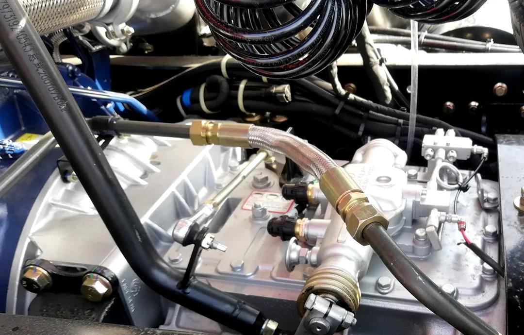 德龙X3000标柜版/重柜版港口牵引车,港牵利器 - 第2张 - 提加商用车网 德龙X3000标柜版/重柜版港口牵引车,港牵利器 - 第2张