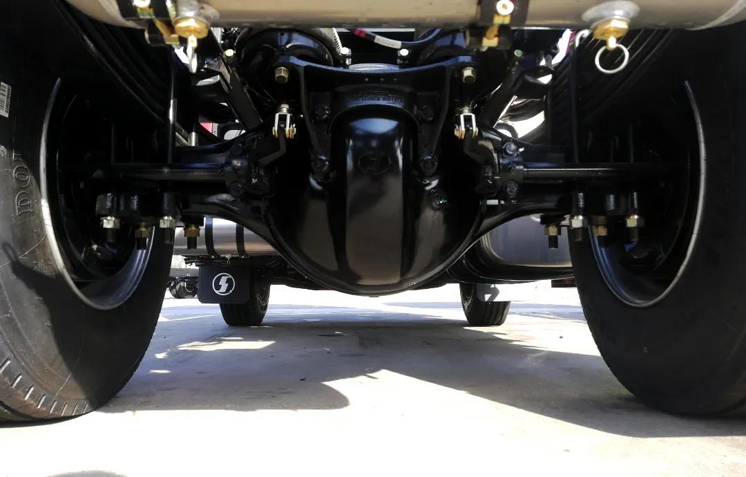 德龙X3000标柜版/重柜版港口牵引车,港牵利器 - 第3张 - 提加商用车网 德龙X3000标柜版/重柜版港口牵引车,港牵利器 - 第3张