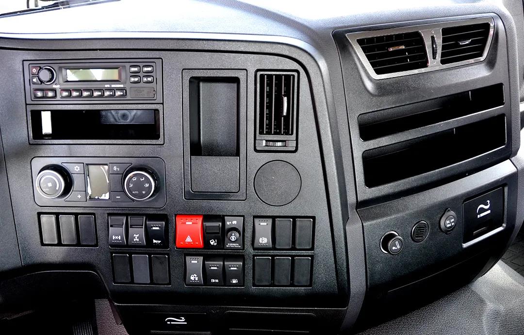 德龙X3000标柜版/重柜版港口牵引车,港牵利器 - 第5张 - 提加商用车网 德龙X3000标柜版/重柜版港口牵引车,港牵利器 - 第5张