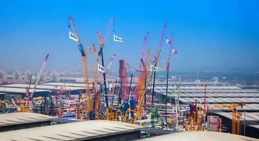 “疫”无反顾,徐工亮相美国拉斯维加斯的XCMGtime - 第5张 - 提加商用车网 “疫”无反顾,徐工亮相美国拉斯维加斯的XCMGtime - 第5张