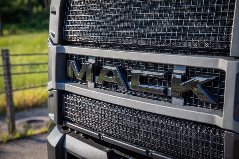 百年工业机械与现代科技的融合,美国马克Anthem长头卡车亮点真多 - 第6张 - 提加商用车网 百年工业机械与现代科技的融合,美国马克Anthem长头卡车亮点真多 - 第6张