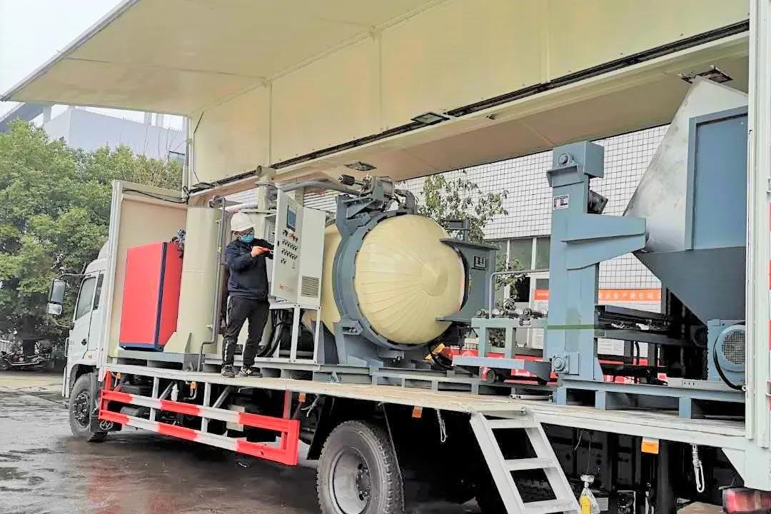 张开翅膀守护你:红岩杰豹医用废物应急处理飞翼车驰援湖北 - 第7张 - 提加商用车网 张开翅膀守护你:红岩杰豹医用废物应急处理飞翼车驰援湖北 - 第7张