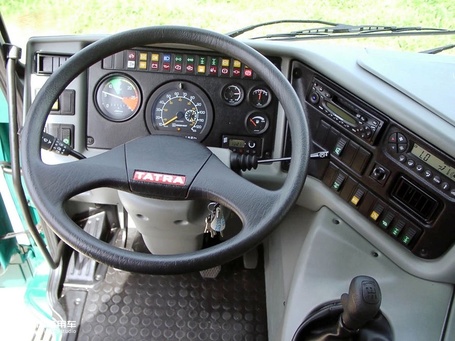 太脱拉历史科普下篇,二战后这些经典车型,曾为我国建设立下汗马功劳 - 第22张 - 提加商用车网 太脱拉历史科普下篇,二战后这些经典车型,曾为我国建设立下汗马功劳 - 第22张