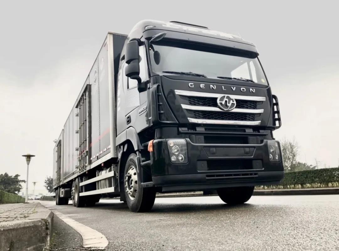 超大容积+灵活运输 ,红岩杰狮中置轴货运列车 - 第3张 - 提加商用车网 超大容积+灵活运输 ,红岩杰狮中置轴货运列车 - 第3张