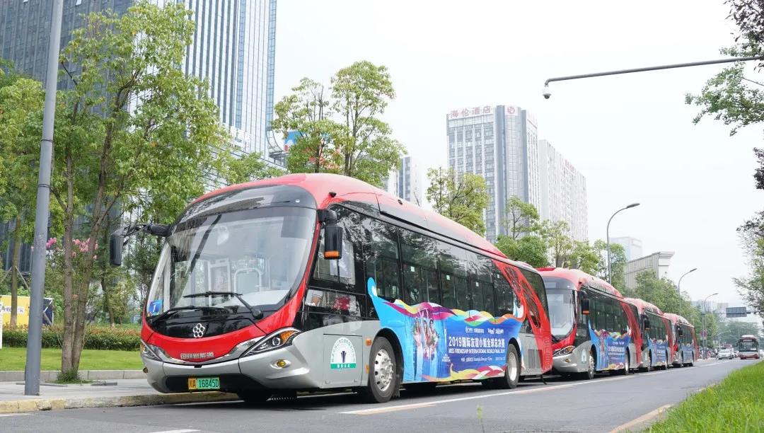 “客车安全技术成果奖”+“城市观光客车之星”,银隆斩获中国客车业两项大奖 - 第3张 - 提加商用车网 “客车安全技术成果奖”+“城市观光客车之星”,银隆斩获中国客车业两项大奖 - 第3张