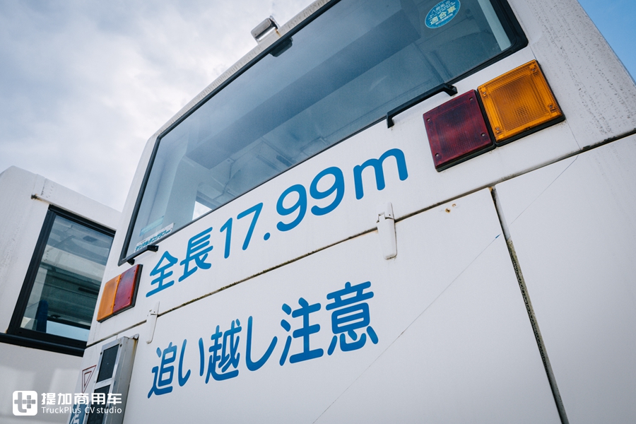 日本少之又少的公交车型，盘点那些在日本运行的超长铰接巴士 - 第14张