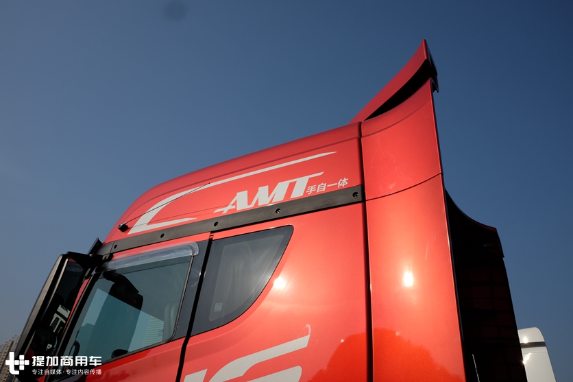 1.2米宽大卧铺,还有卡车专用厨房,解放JH6牵引车是怎么做到的? - 第7张 - 提加商用车网 1.2米宽大卧铺,还有卡车专用厨房,解放JH6牵引车是怎么做到的? - 第7张