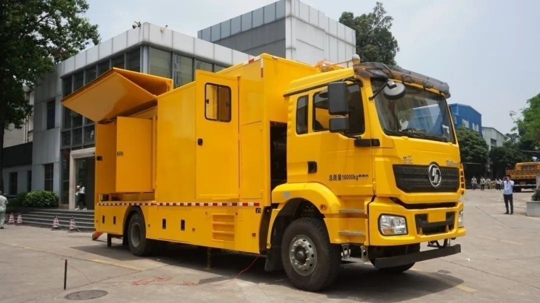 陕汽重卡丨抢险救援,还看德龙新M3000大流量排水抢险车 - 第7张 - 提加商用车网 陕汽重卡丨抢险救援,还看德龙新M3000大流量排水抢险车 - 第7张