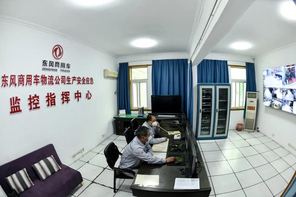 现场直击，东风商用车按下复工复产“加速键” - 第2张