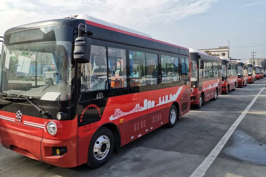 打造城乡一体化 ,银隆纯电动微公交车齐上线 - 第1张 - 提加商用车网 打造城乡一体化 ,银隆纯电动微公交车齐上线 - 第1张