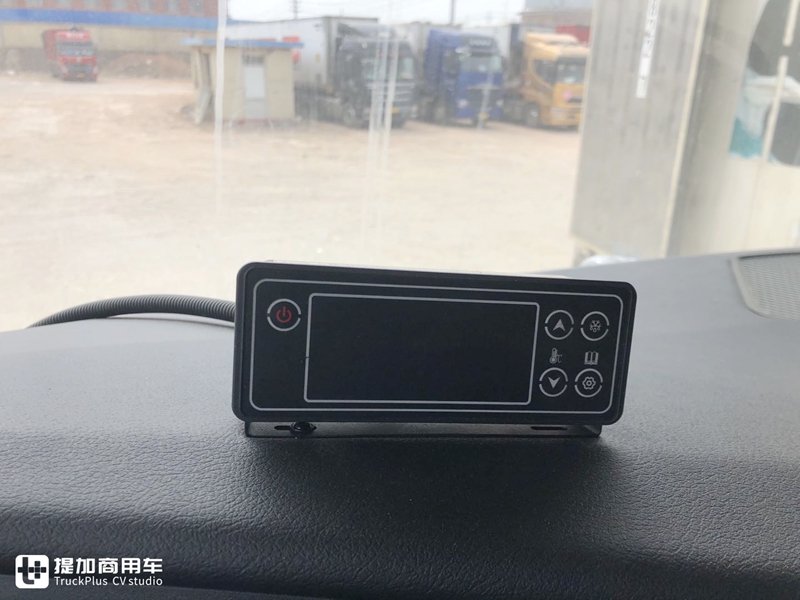 又一款平地板、大空间的载货车即将到来,正在路试的华菱汉马H9载货车实拍 - 第10张 - 提加商用车网 又一款平地板、大空间的载货车即将到来,正在路试的华菱汉马H9载货车实拍 - 第10张