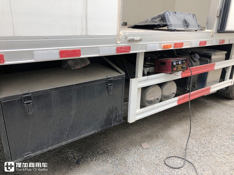 又一款平地板、大空间的载货车即将到来,正在路试的华菱汉马H9载货车实拍 - 第26张 - 提加商用车网 又一款平地板、大空间的载货车即将到来,正在路试的华菱汉马H9载货车实拍 - 第26张