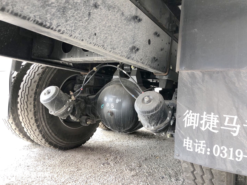 又一款平地板、大空间的载货车即将到来,正在路试的华菱汉马H9载货车实拍 - 第29张 - 提加商用车网 又一款平地板、大空间的载货车即将到来,正在路试的华菱汉马H9载货车实拍 - 第29张