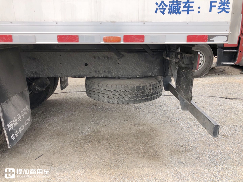 又一款平地板、大空间的载货车即将到来,正在路试的华菱汉马H9载货车实拍 - 第30张 - 提加商用车网 又一款平地板、大空间的载货车即将到来,正在路试的华菱汉马H9载货车实拍 - 第30张