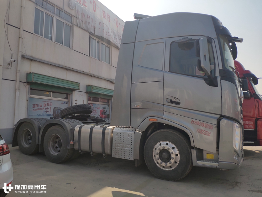 大运新推出的旗舰重卡V9怎么样?最近偶遇了一辆,带您好好看看配置如何 - 第7张 - 提加商用车网 大运新推出的旗舰重卡V9怎么样?最近偶遇了一辆,带您好好看看配置如何 - 第7张