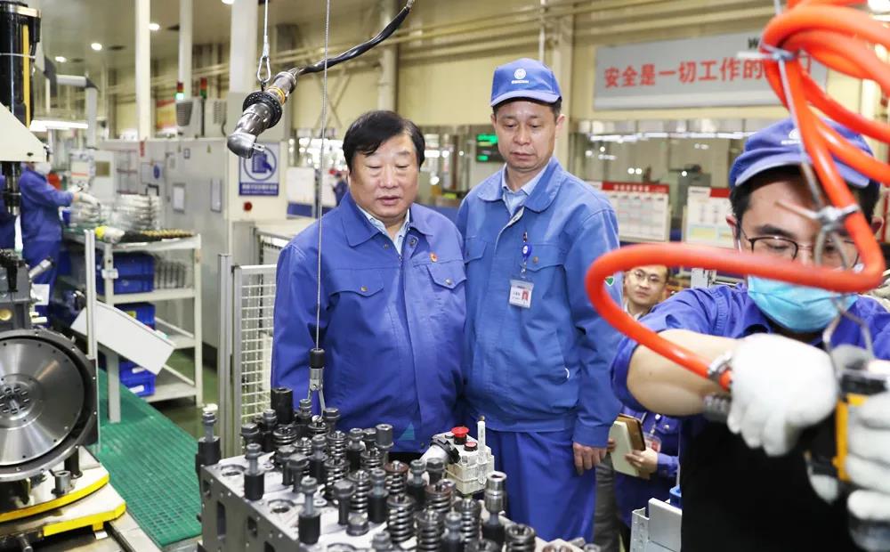 谭旭光:潍柴集团4月份毫不动摇再创历史最好水平! - 第1张 - 提加商用车网 谭旭光:潍柴集团4月份毫不动摇再创历史最好水平! - 第1张
