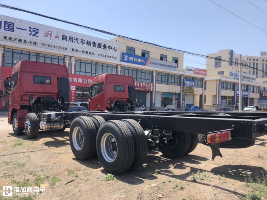 奔驰动力的欧曼EST载货车实拍,售价基本与康明斯X12车型相同,考虑一下吗? - 第18张 - 提加商用车网 奔驰动力的欧曼EST载货车实拍,售价基本与康明斯X12车型相同,考虑一下吗? - 第18张