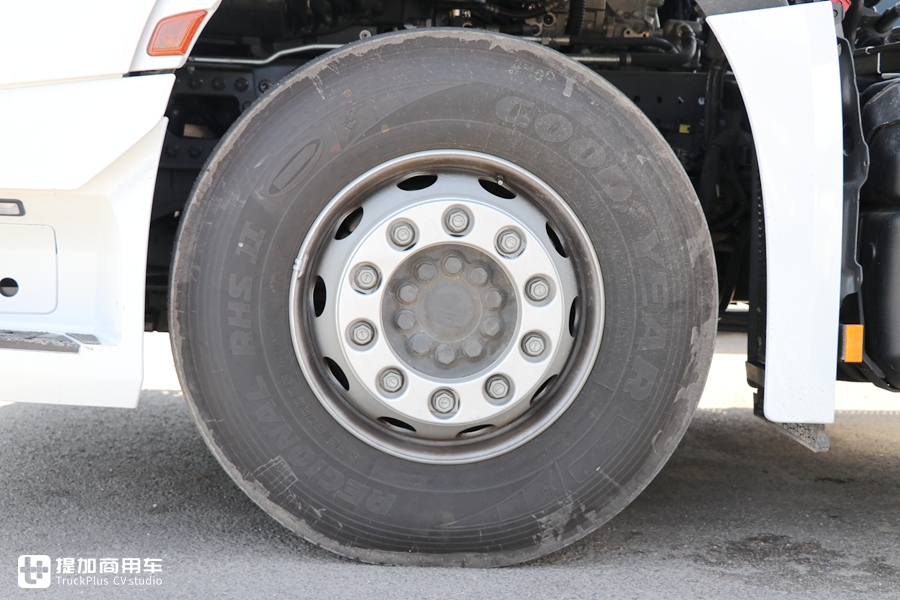 平地板奔驰卡车售价50多万?还有一系列高端配置,现在进口卡车这么香吗? - 第24张 - 提加商用车网 平地板奔驰卡车售价50多万?还有一系列高端配置,现在进口卡车这么香吗? - 第24张