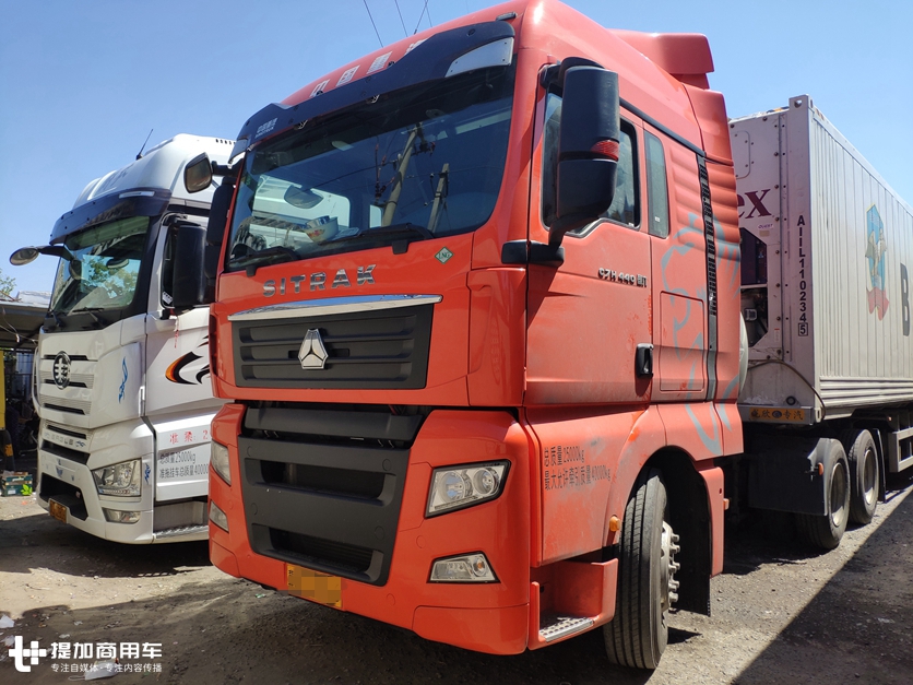 偶遇国六汕德卡燃气卡车,液缓等高端底盘配置都配齐了,车主真有钱 - 第1张 - 提加商用车网 偶遇国六汕德卡燃气卡车,液缓等高端底盘配置都配齐了,车主真有钱 - 第1张