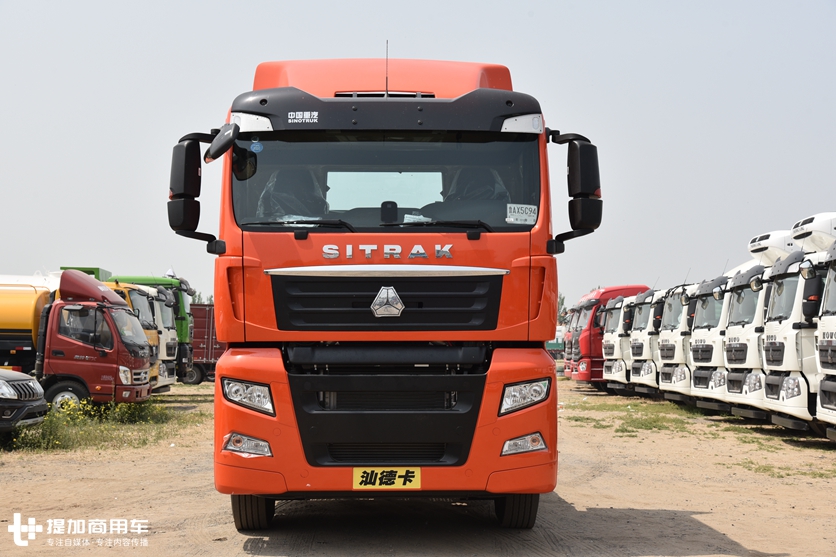 平顶汕德卡G7牵引车首发评测,还是大空间,国六车型价格也亲民 - 第1张 - 提加商用车网 平顶汕德卡G7牵引车首发评测,还是大空间,国六车型价格也亲民 - 第1张