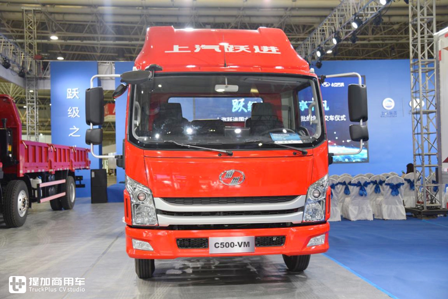 外观大升级,还是旋钮自动档,带您看跃进最新发布的快运H500轻卡 - 第1张 - 提加商用车网 外观大升级,还是旋钮自动档,带您看跃进最新发布的快运H500轻卡 - 第1张