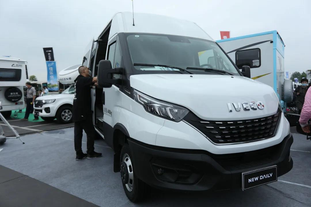 揭秘进口依维柯New Daily国六底盘房车,5.15直播间揭晓! - 第4张 - 提加商用车网 揭秘进口依维柯New Daily国六底盘房车,5.15直播间揭晓! - 第4张