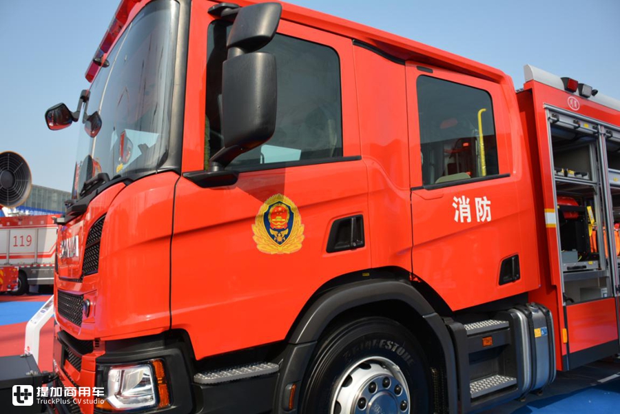 最常见的消防车,斯堪尼亚底盘的抢险救援消防车实拍 - 第3张 - 提加商用车网 最常见的消防车,斯堪尼亚底盘的抢险救援消防车实拍 - 第3张