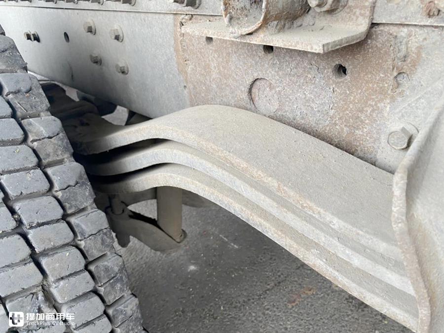 15年车龄的沃尔沃FM实拍,还在倒短,配置领先国产卡车一个时代 - 第14张 - 提加商用车网 15年车龄的沃尔沃FM实拍,还在倒短,配置领先国产卡车一个时代 - 第14张