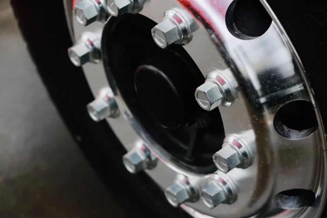 多载货、少费油 ,红岩杰狮2020牵引车专为物流业打造 - 第3张 - 提加商用车网 多载货、少费油 ,红岩杰狮2020牵引车专为物流业打造 - 第3张