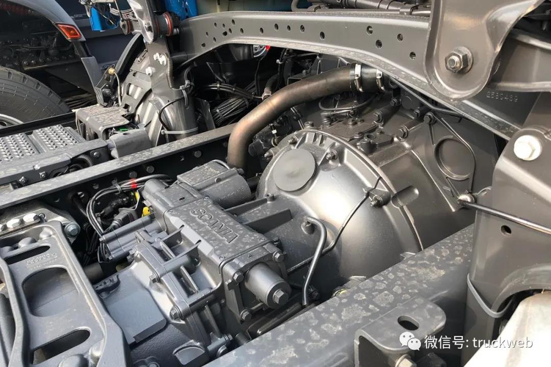 B本就能开的斯堪尼亚,斯堪尼亚P320国六危化品运输车底盘 - 第4张 - 提加商用车网 B本就能开的斯堪尼亚,斯堪尼亚P320国六危化品运输车底盘 - 第4张