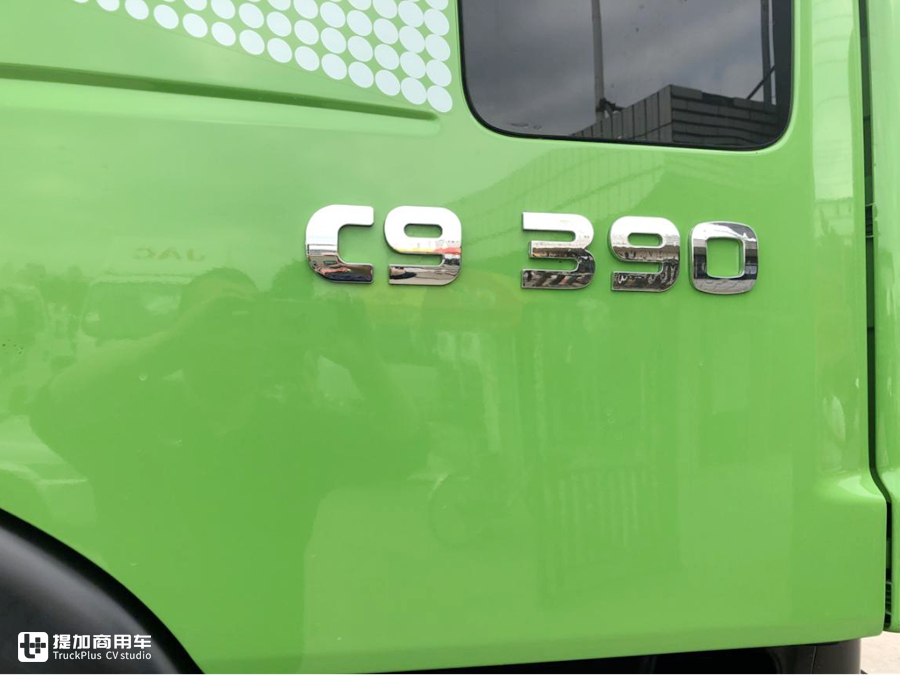 舒适性配置更高,红岩的旗舰自卸车,杰狮C500渣土车实拍! - 第9张 - 提加商用车网 舒适性配置更高,红岩的旗舰自卸车,杰狮C500渣土车实拍! - 第9张