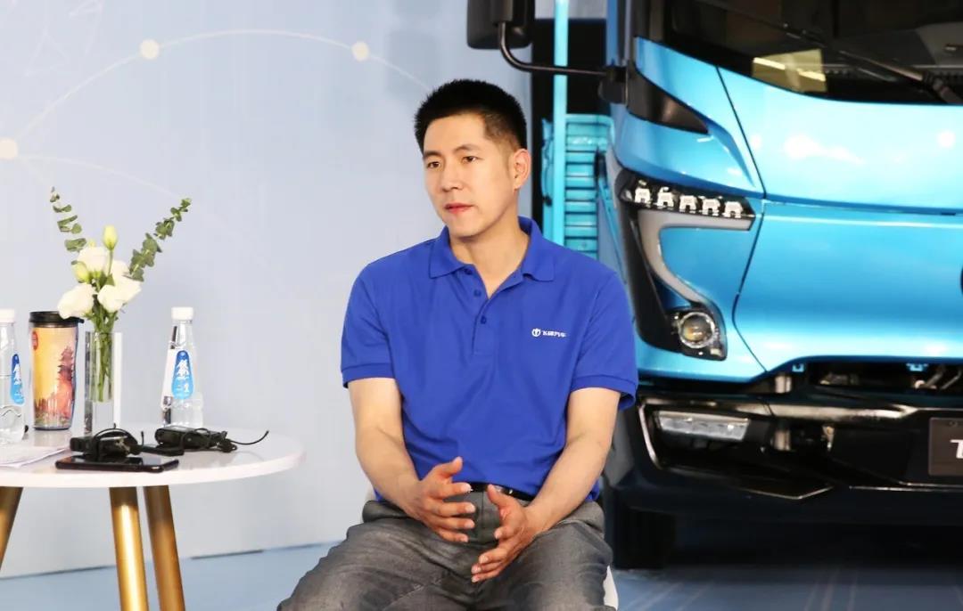 特别的日子，特别的飞碟 - 第5张