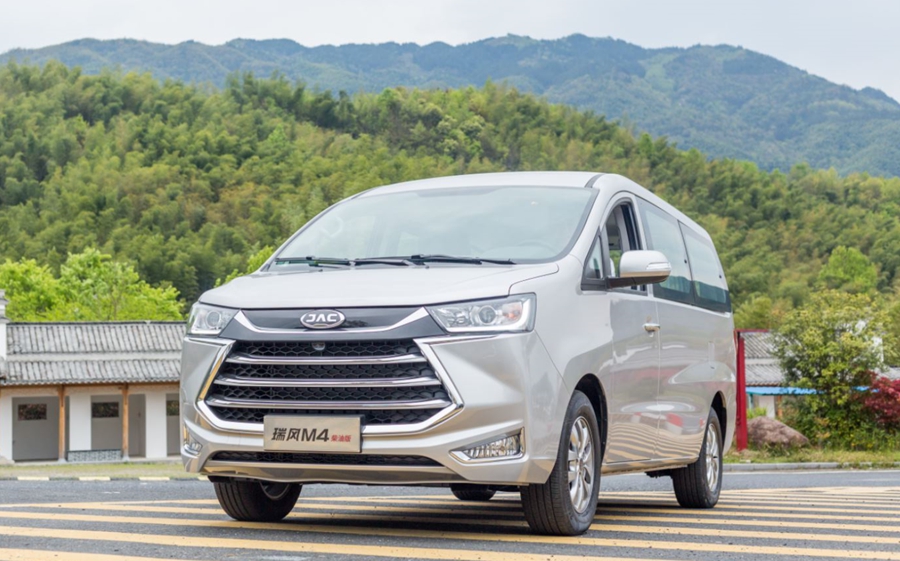 出行行业用车新选项?全新一代瑞风M4柴油版左右行业竞争格局 - 第8张 - 提加商用车网 出行行业用车新选项?全新一代瑞风M4柴油版左右行业竞争格局 - 第8张