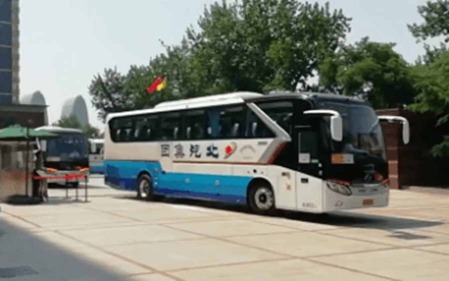 “超五星”产品 + “七星”服务, 金龙龙威Ⅱ代圆满完成两会保障任务 - 第2张 - 提加商用车网 “超五星”产品 + “七星”服务, 金龙龙威Ⅱ代圆满完成两会保障任务 - 第2张