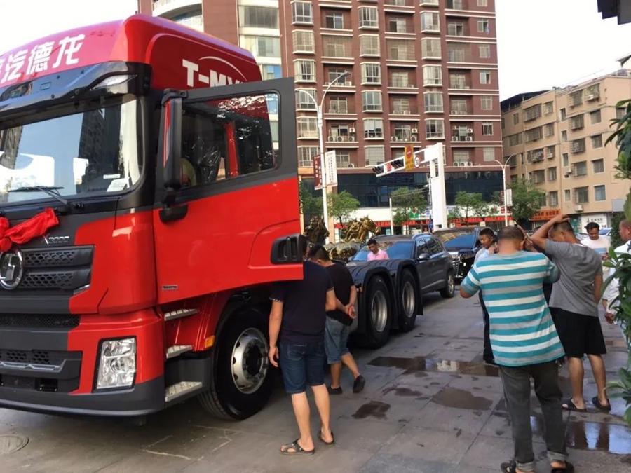 陕汽重卡 | 火力全开赢市场 批量交车口碑传 - 第3张 - 提加商用车网 陕汽重卡 | 火力全开赢市场 批量交车口碑传 - 第3张