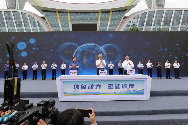 又150辆氢燃料电池公交车投放潍坊,潍柴氢能产业加速起跑 - 第1张 - 提加商用车网 又150辆氢燃料电池公交车投放潍坊,潍柴氢能产业加速起跑 - 第1张