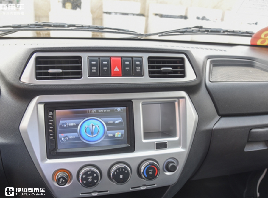 微卡对比评测第二期,飞碟缔途GX 对凯马锐航X,二线微卡选哪款好? - 第11张 - 提加商用车网 微卡对比评测第二期,飞碟缔途GX 对凯马锐航X,二线微卡选哪款好? - 第11张