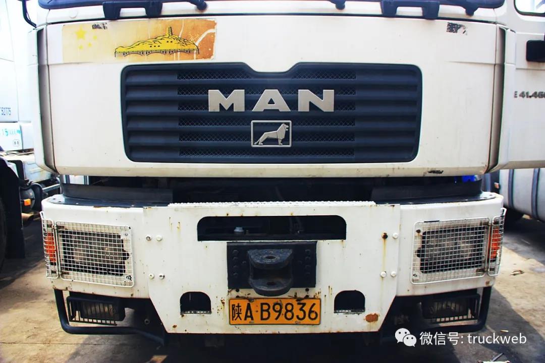 8x4欧版大件 ,国内罕见的曼恩F2000 FE41.460牵引车 - 第2张 - 提加商用车网 8x4欧版大件 ,国内罕见的曼恩F2000 FE41.460牵引车 - 第2张