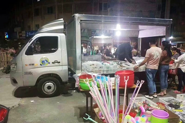 地摊金涌，爆款祥菱再添揽钱新战场 - 第4张