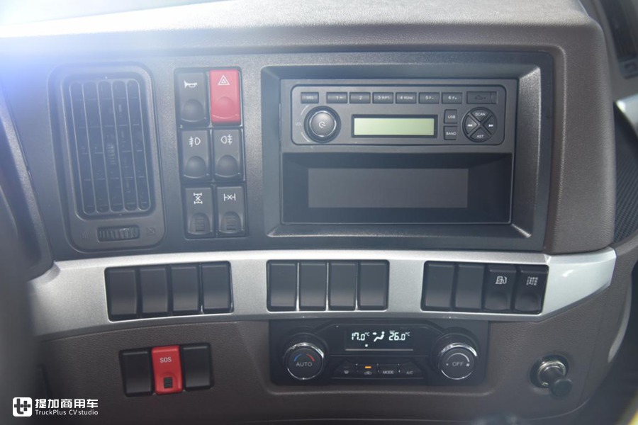 比平头卡车更安全舒适,20多万就能买,乘龙T5长头卡车考虑吗? - 第8张 - 提加商用车网 比平头卡车更安全舒适,20多万就能买,乘龙T5长头卡车考虑吗? - 第8张