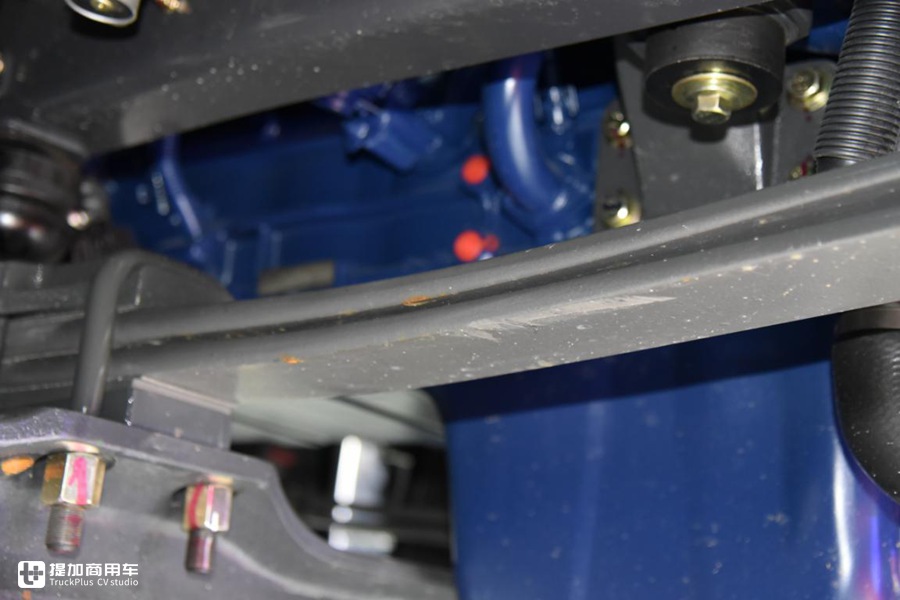 比平头卡车更安全舒适,20多万就能买,乘龙T5长头卡车考虑吗? - 第11张 - 提加商用车网 比平头卡车更安全舒适,20多万就能买,乘龙T5长头卡车考虑吗? - 第11张