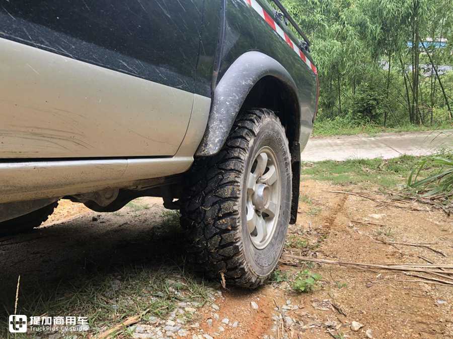 机械四驱摇杆最经典,真正的创业好帮手,2013款锐骐四驱皮卡实拍 - 第15张 - 提加商用车网 机械四驱摇杆最经典,真正的创业好帮手,2013款锐骐四驱皮卡实拍 - 第15张