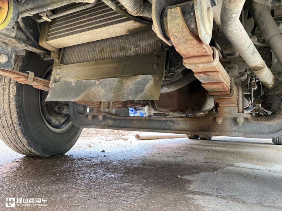 偶遇五十铃600P工程车,4K动力外观简约,城市作业车还是五十铃可靠 - 第10张 - 提加商用车网 偶遇五十铃600P工程车,4K动力外观简约,城市作业车还是五十铃可靠 - 第10张