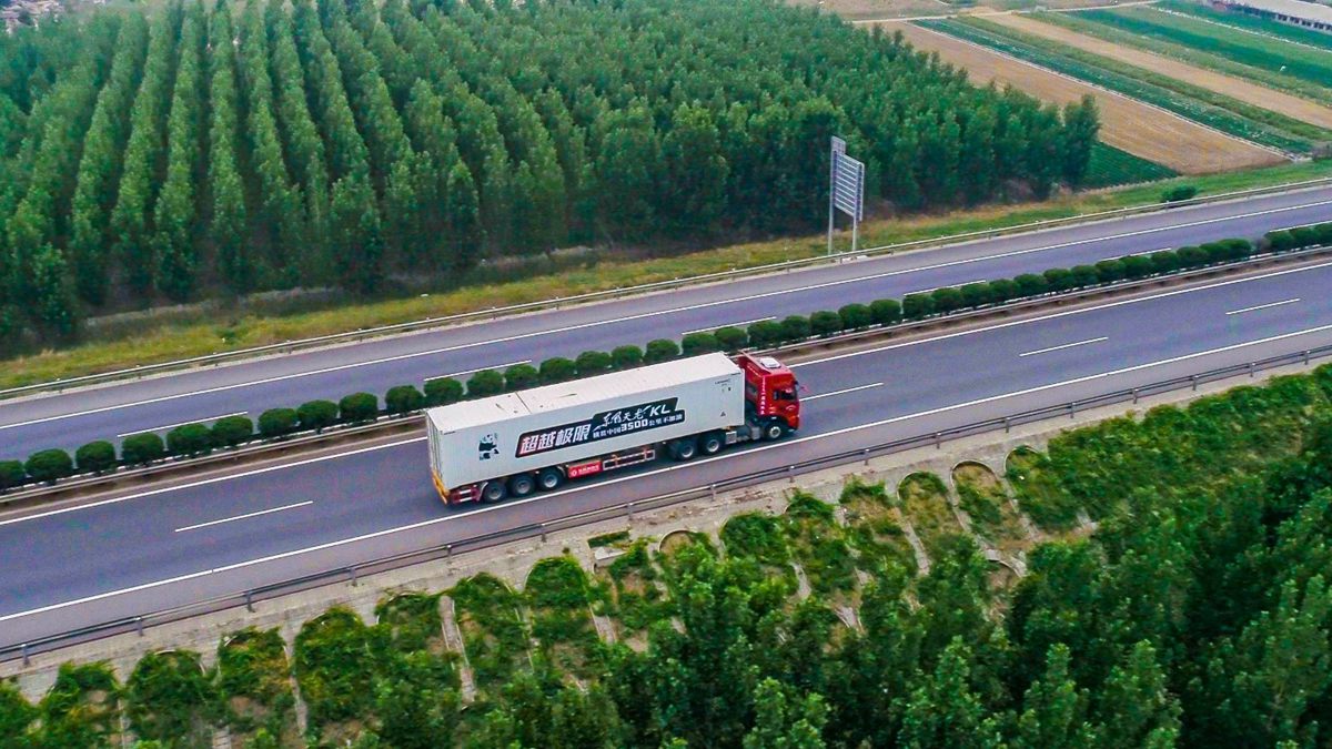 再战3500km,东风天龙KL自东向西挑战实况运营性能新极限 - 第5张 - 提加商用车网 再战3500km,东风天龙KL自东向西挑战实况运营性能新极限 - 第5张